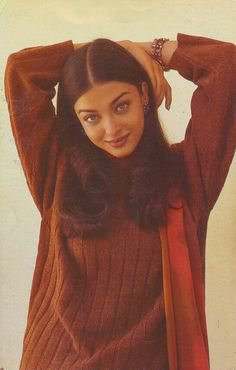 25+ of Aishwarya Rai Bachchan Looks to Chart the Icon's Complete Style  Evolution