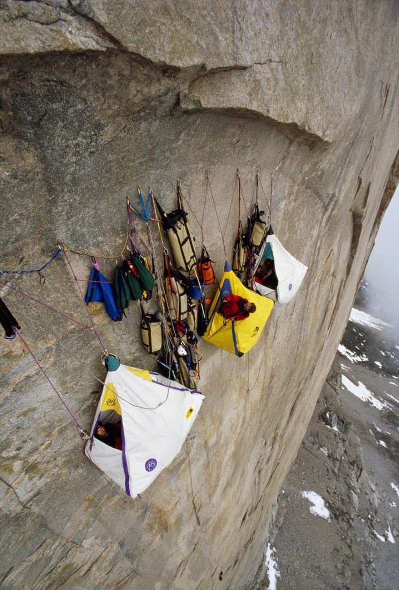 25-death-defying-photos-that-will-definitely-scare-the-shit-out-of-you