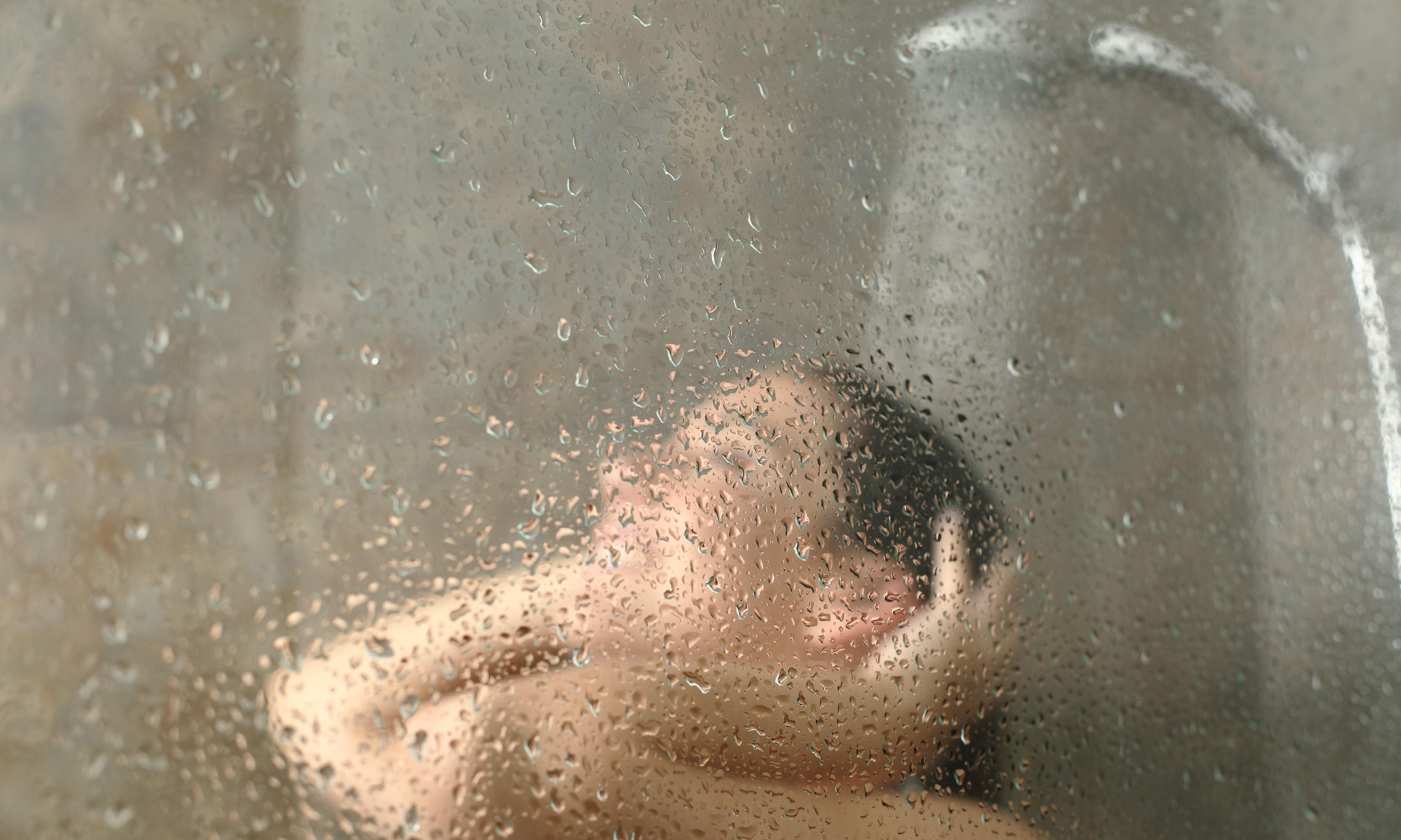 Горячий душ - 15 фото