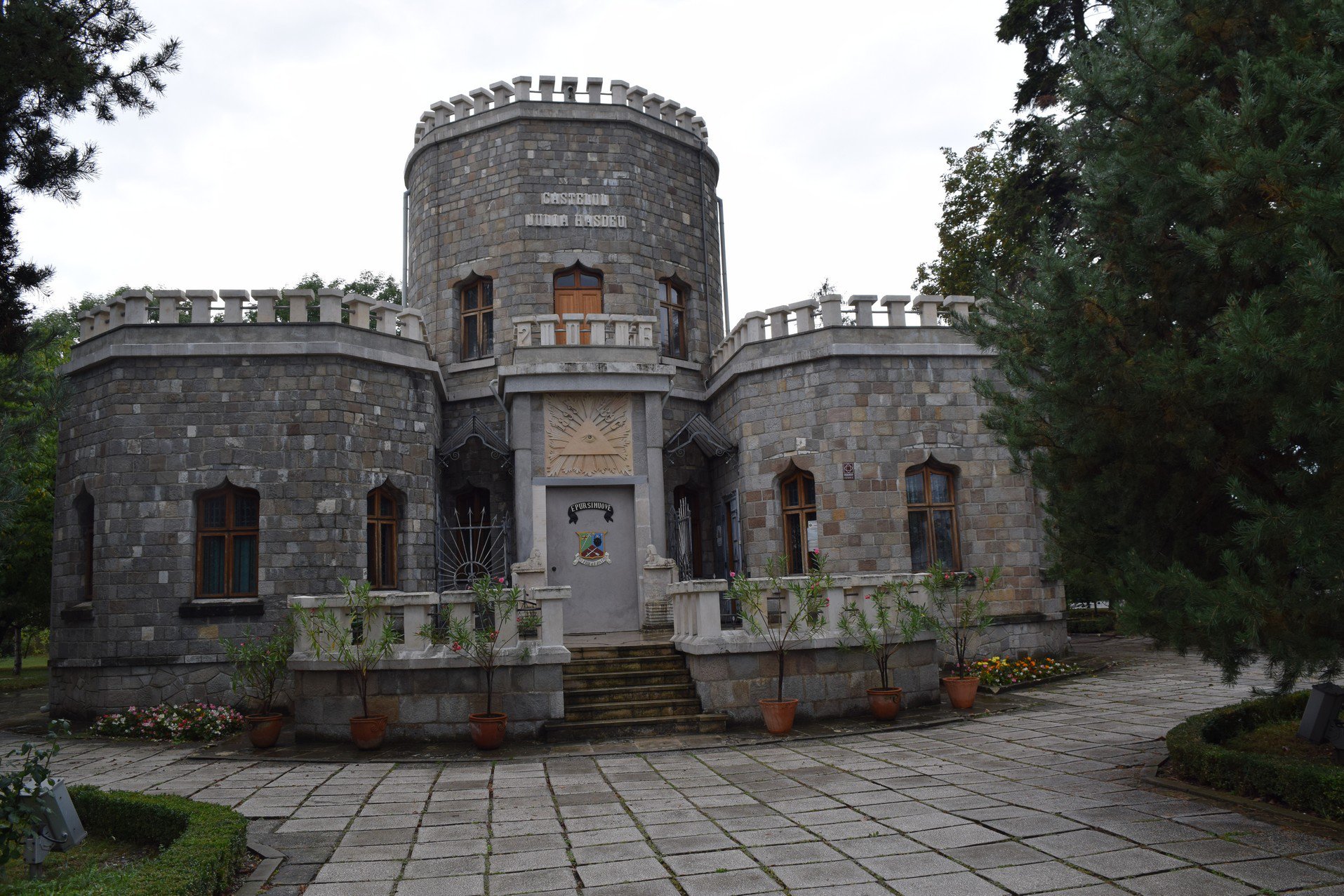 10 Haunted Places In Romania Home To Dracula That Are Dangerously