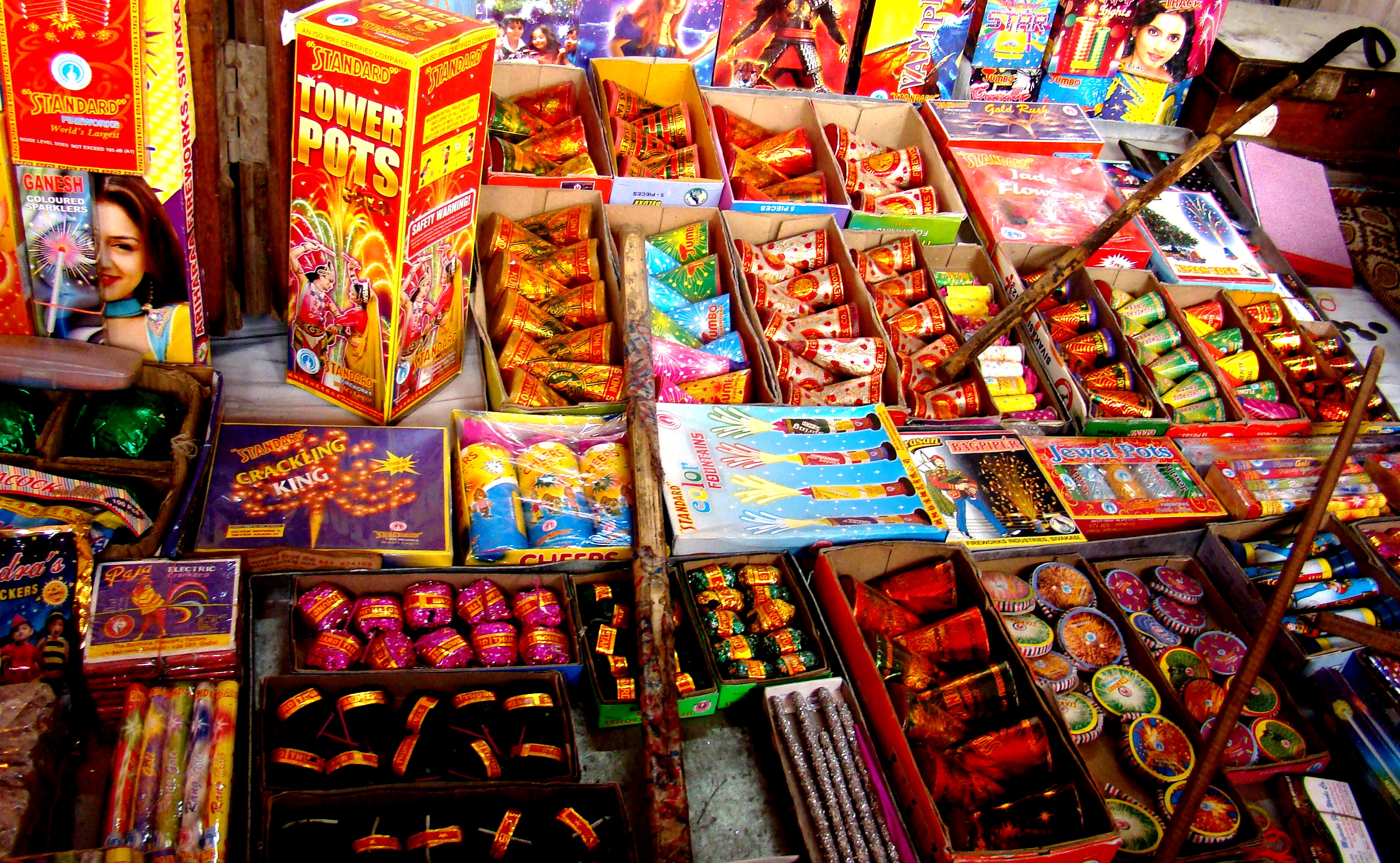 diwali bomb cracker pictures