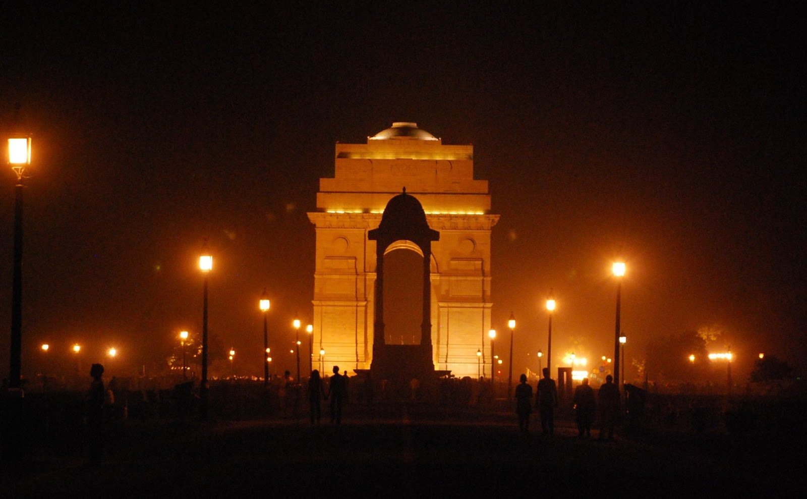 13 Things We Miss About Delhi After Moving To Mumbai