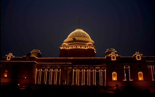 Rare Behind The Scene Images Of Rashtrapati Bhavan Gearing Up For