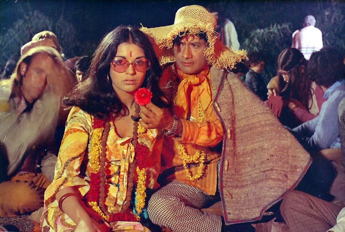 21 Stylish Looks That Prove 1970s Bollywood Fashion Was Simply Glorious