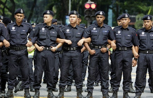 In Malaysia, Twitter Police Is Issuing Warning To People Who Criticize ...