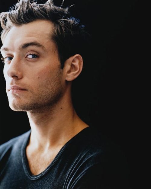 20 Times Jude Law Was Too Handsome for the World to Handle