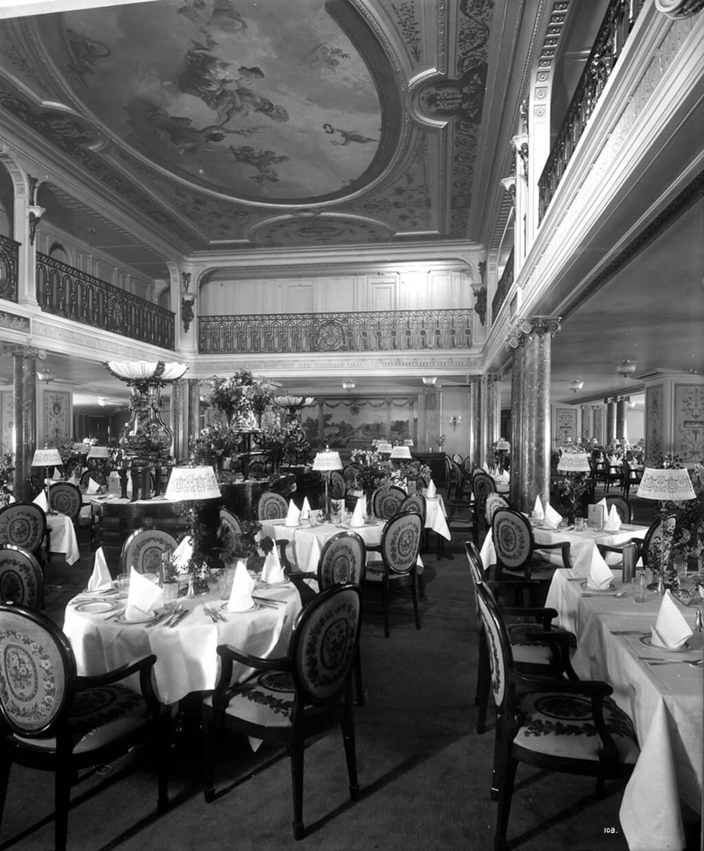 Pics Of Vintage Ship Interiors Show What Luxury Travel Meant Before ...