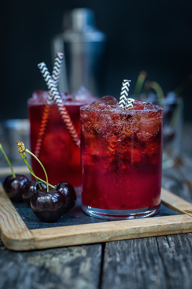 8 Delicious Recipes Which Make Sangrias The Healthiest Way To Get Drunk