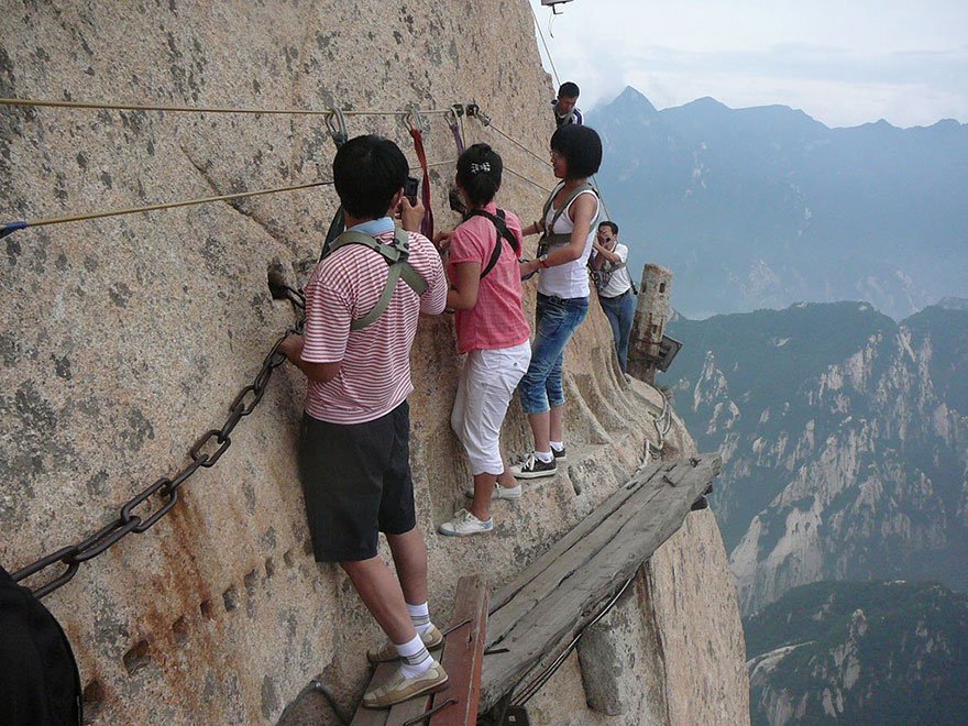 This Is What The World’s Most Dangerous Hiking Trail Looks Like