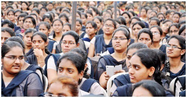Uniform-Reforms In Patna Women’s College, Students Asked To Wear Kurtas ...
