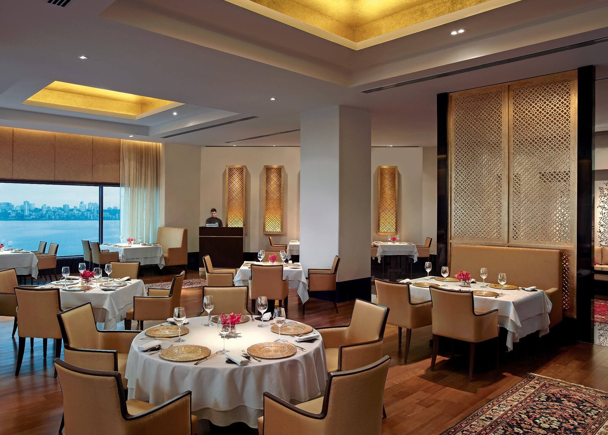 top-8-restaurants-in-india-offering-michelin-star-experience