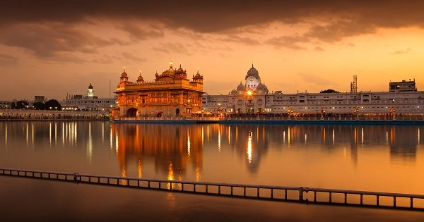 The Golden Temple Is Now Officially The World’s Most Visited Place & We ...