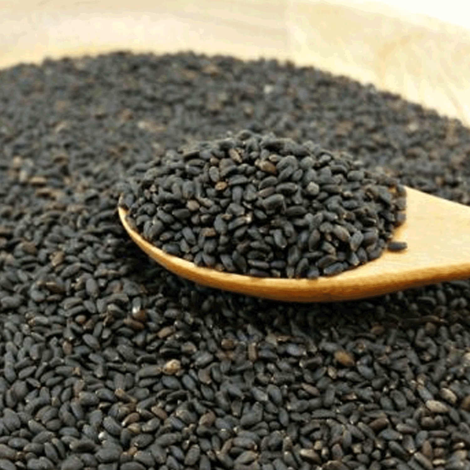 8 Health Benefits Of Basil Seeds That You Should Know About