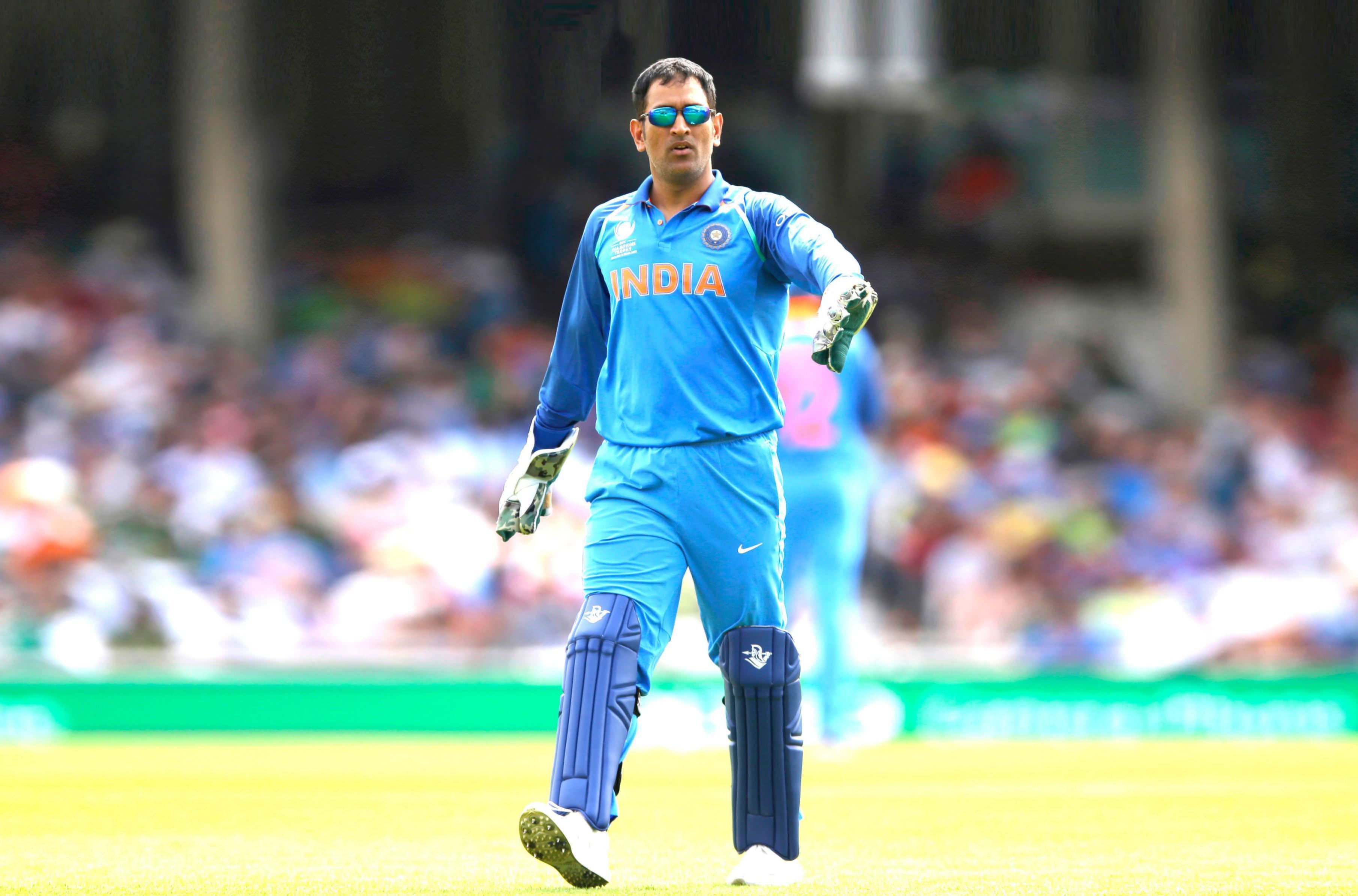 5 Times MS Dhoni Inspired Us To Stay Cool During Stressful