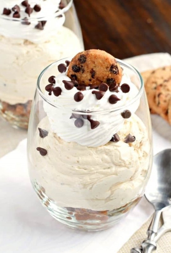 10 EasyToMake Chocolate Chip Recipes To Add Some Crunch To Your