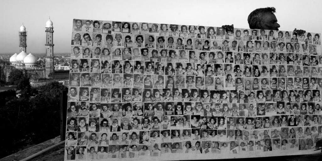 After 'Chernobyl', People Are Now Demanding A Series On The 1984 Bhopal