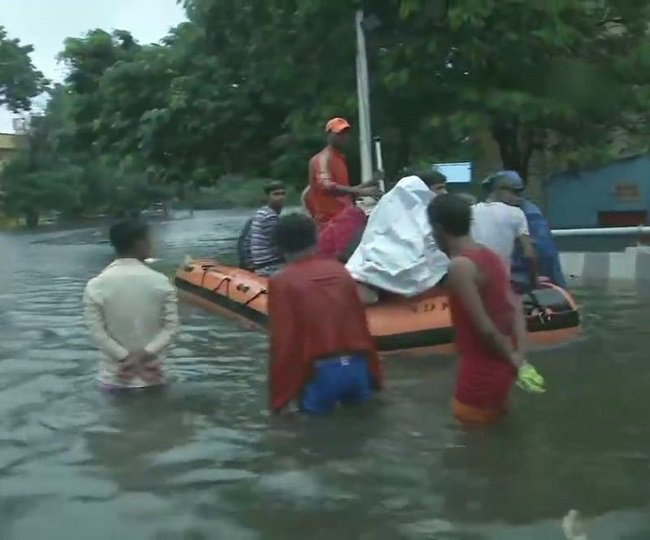 Devastating Images From The Severe Floods In Bihar And Up Where The Death Toll Has Risen To 100 3388