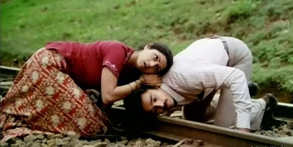 Kamal Haasan Chasing Sridevi In Sadma's Climax Is The Most Heartbreaki...