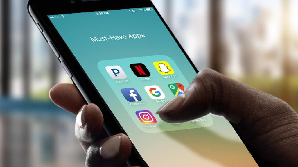 10 Essential Apps That You Should Definitely Have On Your Phone