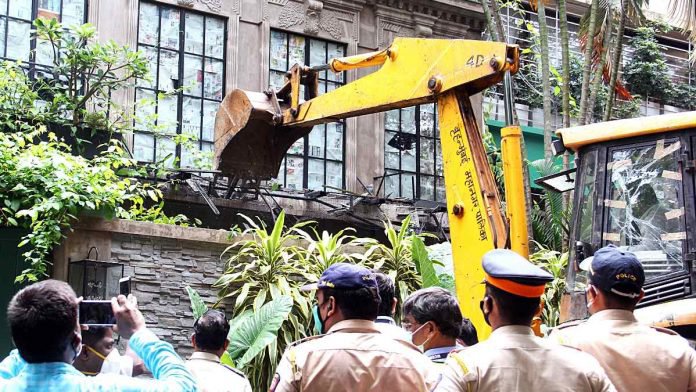 5 Times BMC Intervened & Served Notices To Bollywood Celebs For Illegal Construction 1