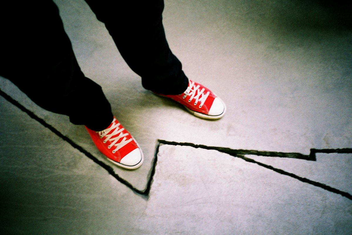 18 ridiculous things we all did in childhood