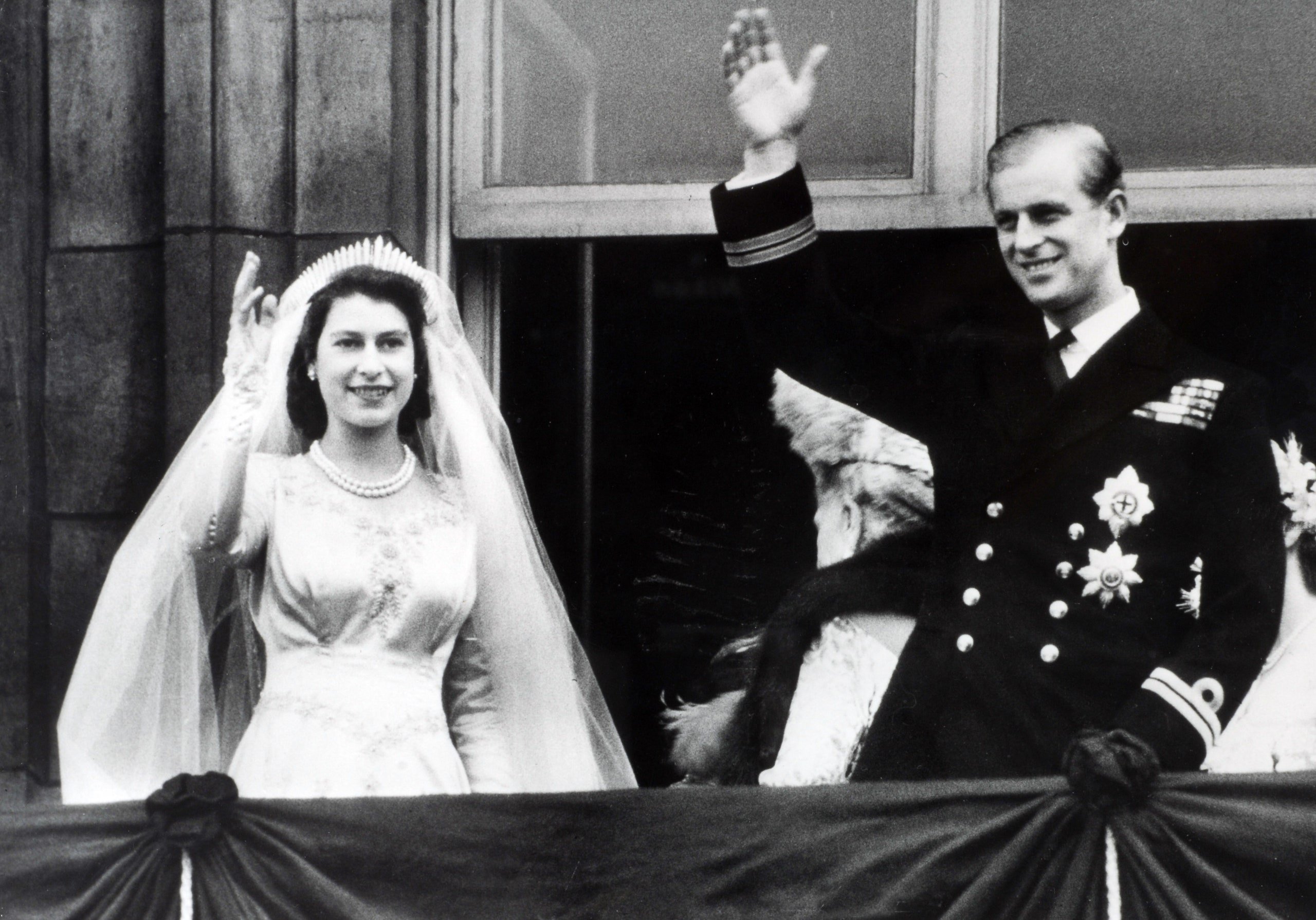 12 Photos Of Prince Phillip And Queen Elizabeth's Wedding