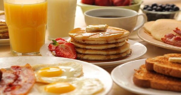 13 Places In Delhi To Head To For A Scrumptious Sunday Brunch
