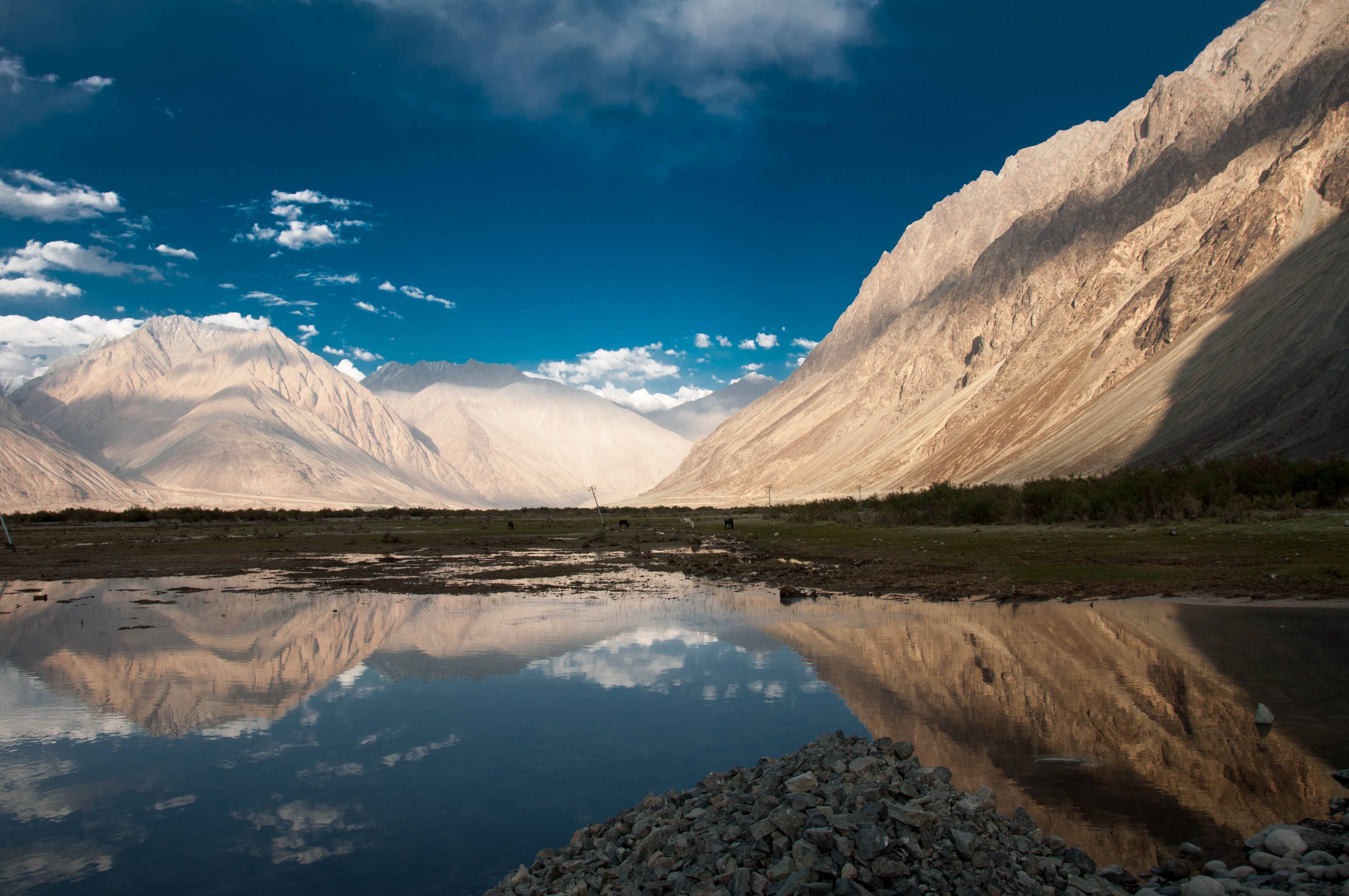 17 Breathtakingly Beautiful Places In India You Must Visit Before You Die